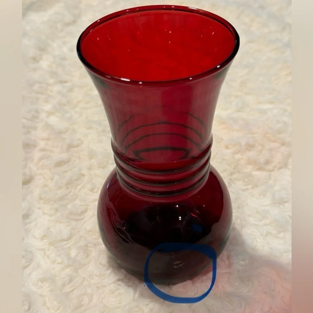 Vintage 1930s~Anchor Hocking~Royal Ruby Red~Hand-Blown~Bud Vase~Depression~G21